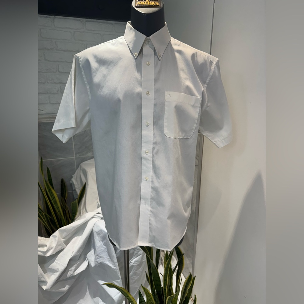 Izod Classic White Men's short sleeves Shirt 100% cotton